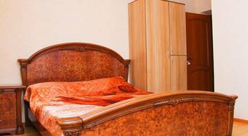 Фото номера Номер с кроватью размера «king-size» Гостевой дом Guesthouse Solnechnaya Polyana г. Манжерок 5